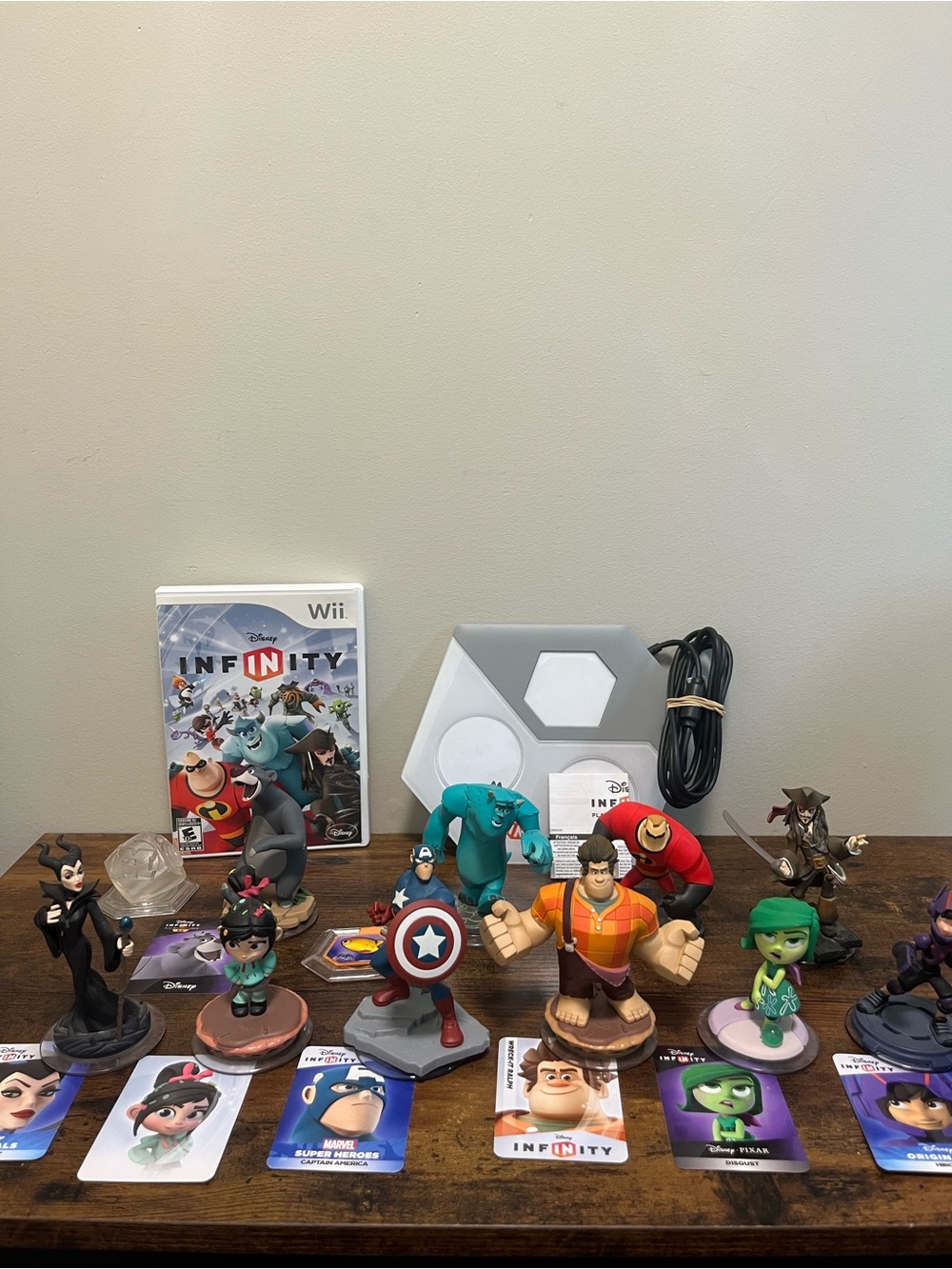 Nintendo Wii Disney Infinity Bundle